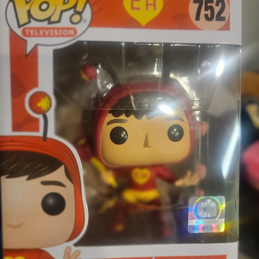 El Chapulín Colorado Vinyl Figure